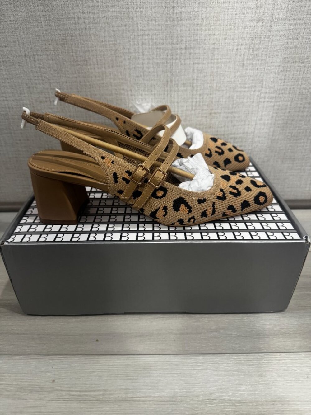 NEWBELLA Leopard Knit Mary Jane Chunky Low Heel Slingback Pump Square Toe 8.5 - Picture 5 of 13